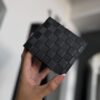 BILLETERA LV CUADRO-BLACK RELIEVE