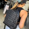 MOCHILA LV BASICA GRIS-NEGRO UNISEX 9610