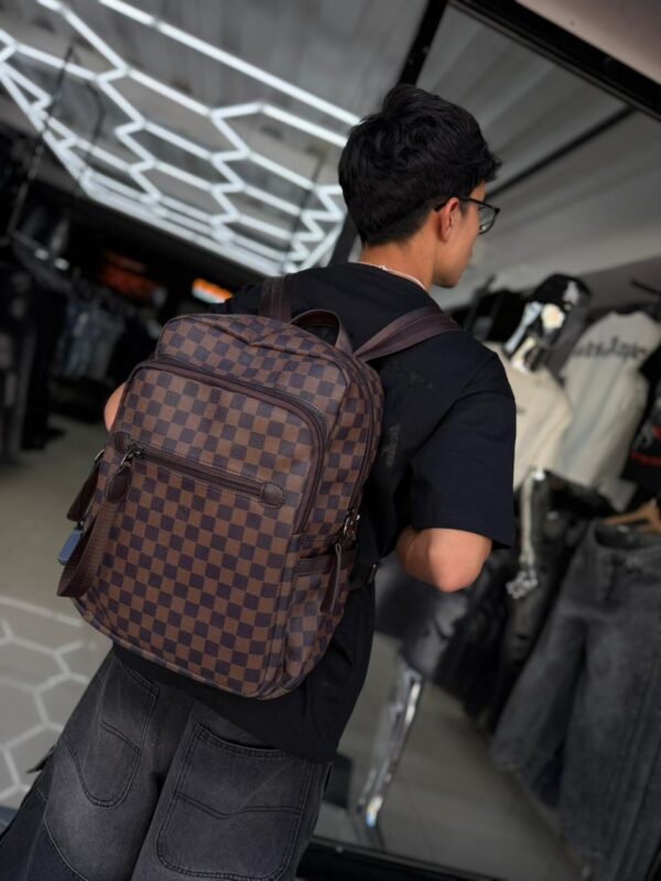 MOCHILA LV CUADRO CAFE BASICO 8821-2