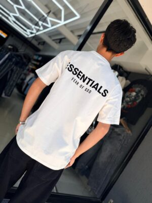 POLERA ESSENTIALS WHITE-BLACK OVERSIZE JH98002