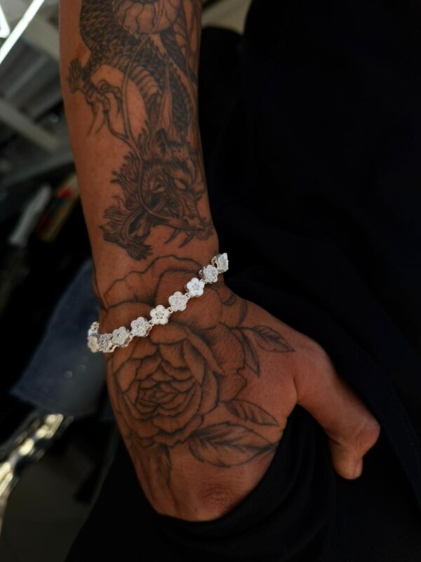 PULSERA VAN CLEEF FLOR CON ZIRCON PLATA 925 UNISEX (14GR) 20CM