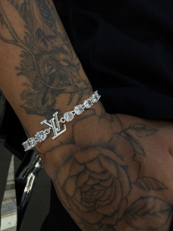 PULSERA LOUIS VUITTON ZIRCON CUADRADO PLATA 925 UNISEX (17GR) 17CM