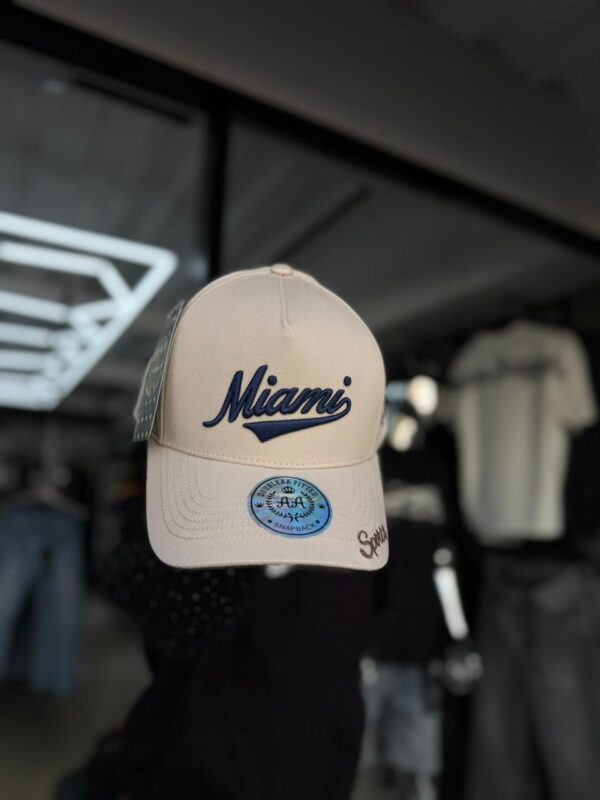 JOCKEY DOBLE AA CURVO MIAMI SPORTS CREAM-BLUE-COFFE AJUSTABLE