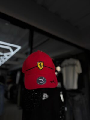 WhatsApp Image 2026-01-21 at 9.14.04 PM JOCKEY FERRARI CURVO RACE BB CAP ROSSO CORSA RED 02607701