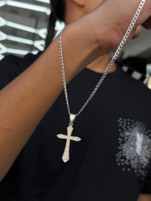 WhatsApp Image 2026-01-22 at 5.40.53 PM(11) DIJE CRUZ CON ZIRCON PLATA 925 (3,25GR)