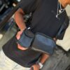BOLSO LV CON MONEDERO RELIEVE FLOR NEGRO HOMBRE 5615