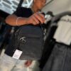 BOLSO CH CON RELIEVE NEGRO HOMBRE