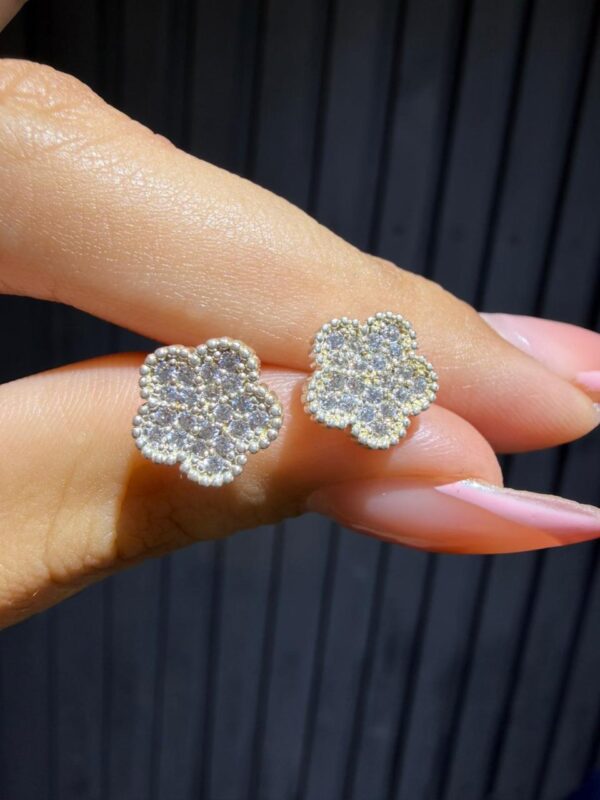 AROS FLOR ZIRCON PLATA 925 (2GR)