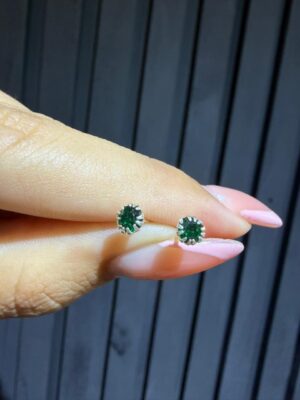 AROS REDONDO PEQUEÑO VERDE ZIRCON PLATA 925 (0.50GR)