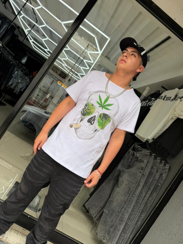 POLERA CALABERA-LENTES WHITE OVERSIZE