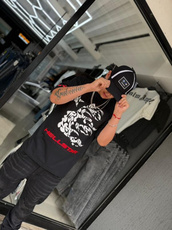 POLERA HELLSTAR BLACK-RED-WHITE OVERSIZE