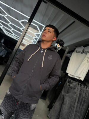 WhatsApp Image 2026-01-29 at 6.53.59 PM POLERON LUAP ADIAMANTADO GREY CON CORDONES GRUESO, DIJE MINI UZI