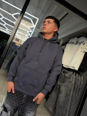 WhatsApp Image 2026-01-29 at 6.58.03 PM POLERON BASICO GRIS OVERSIZE