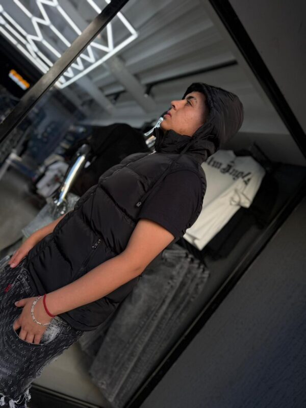 CHAQUETA SIN MANGAS CLASICA BLACK