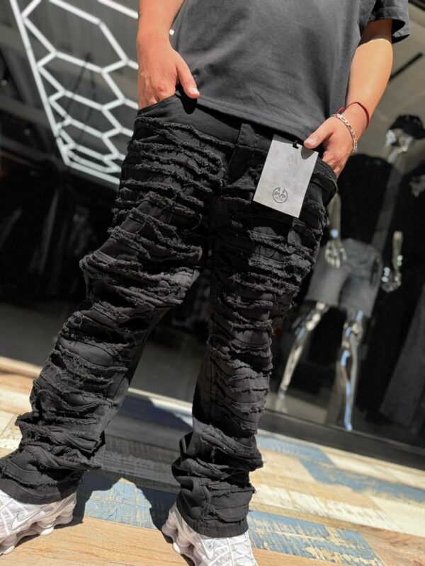 WhatsApp Image 2026-01-30 at 12.04.41 PM (2) JEANS PVP BLACK REGULAR FIT PWN-70913