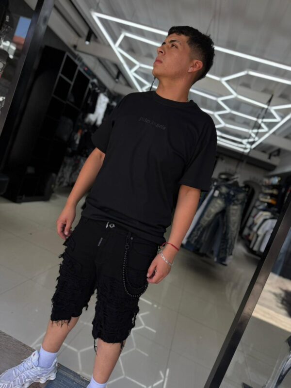 SHORT M-STAR NEGRO RASGADO M-9021