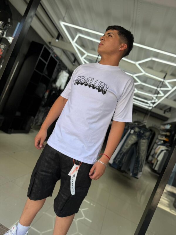 WhatsApp Image 2026-01-30 at 3.24.25 PM SHORT M-STAR NEGRO CARGO CRUZ M-3356