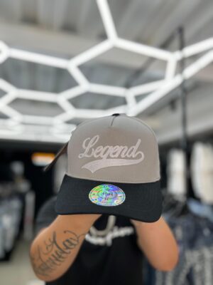 888f816e-420d-49b5-b029-d0047d44d2d4 JOCKEY DOBLE AA LEGEND CURVO BLACK-GRIS UNISEX AJUSTABLE