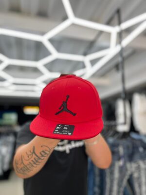 WhatsApp Image 2026-02-21 at 15.06.23(2) JOCKEY JORDAN PLANO RED UNISEX FV5296-687