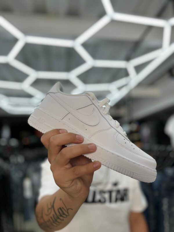 AIR FORCE 1 LE GS WHITE FV5951 111