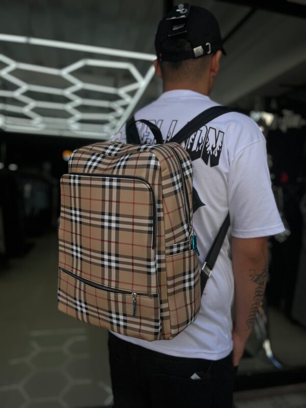 MOCHILA B CAFE CLARO 231031