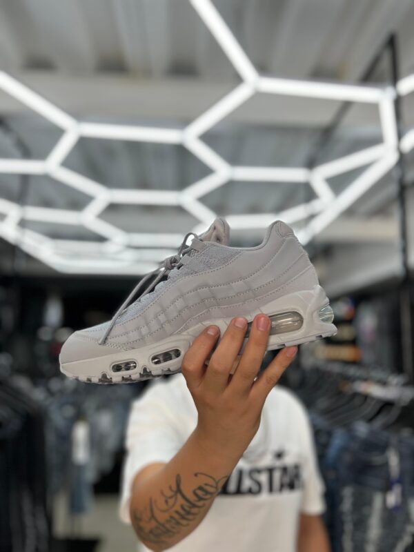 ZAPATILLA AIR MAX 95 GREY HOMBRE