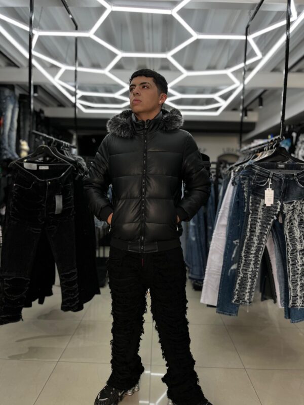 CHAQUETA ECO CUERO CON PELO BLACK MJ JEANS 2436