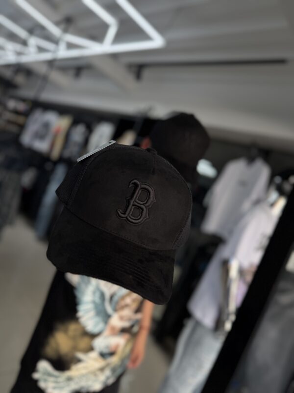 JOCKEY PREMIUM CAP CURVO B BLACK CON MALLA HOMBRE AJUSTABLE