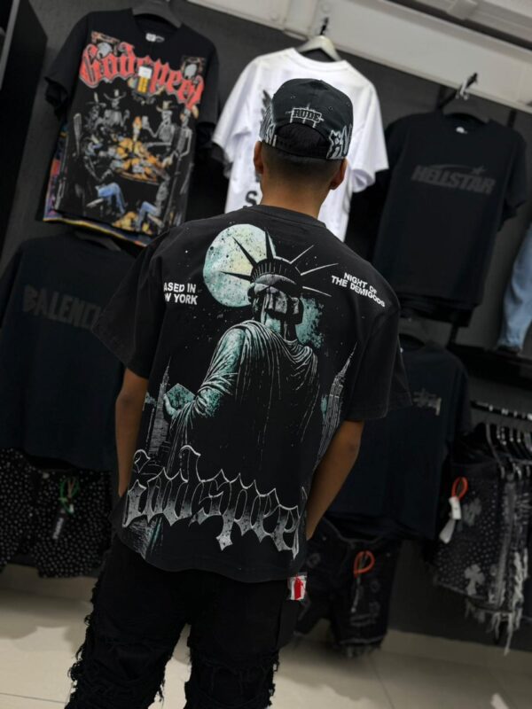 POLERA GODSPEED OVERSIZE BLACK NO6156