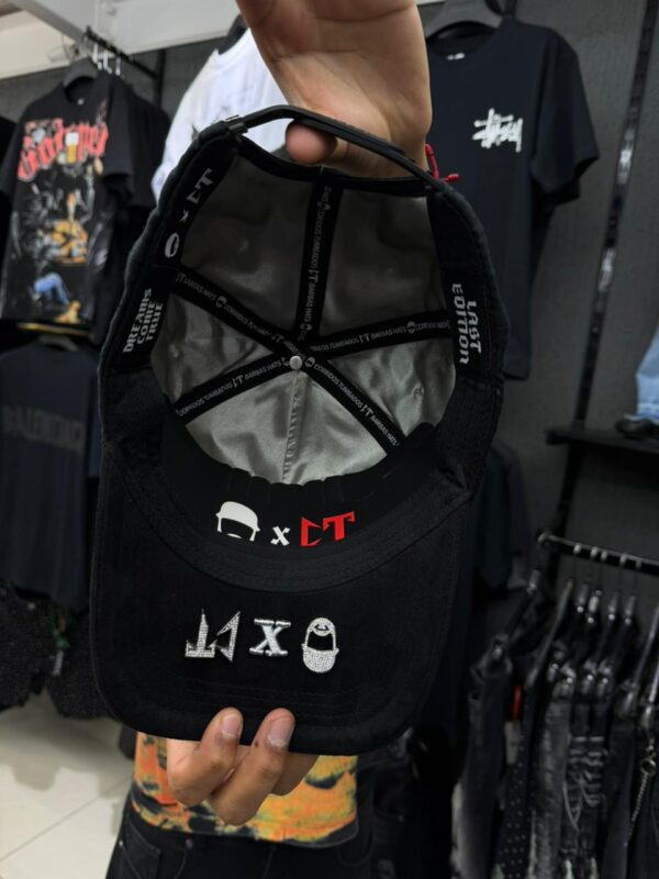 JOCKEY CURVO BARBA HEARTS -CHROME HEARTS NEGRO CRUZ BRILLO DORADO MEXICANO