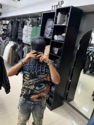 POLERA GODSPEED CALABERA NEGRA G6207