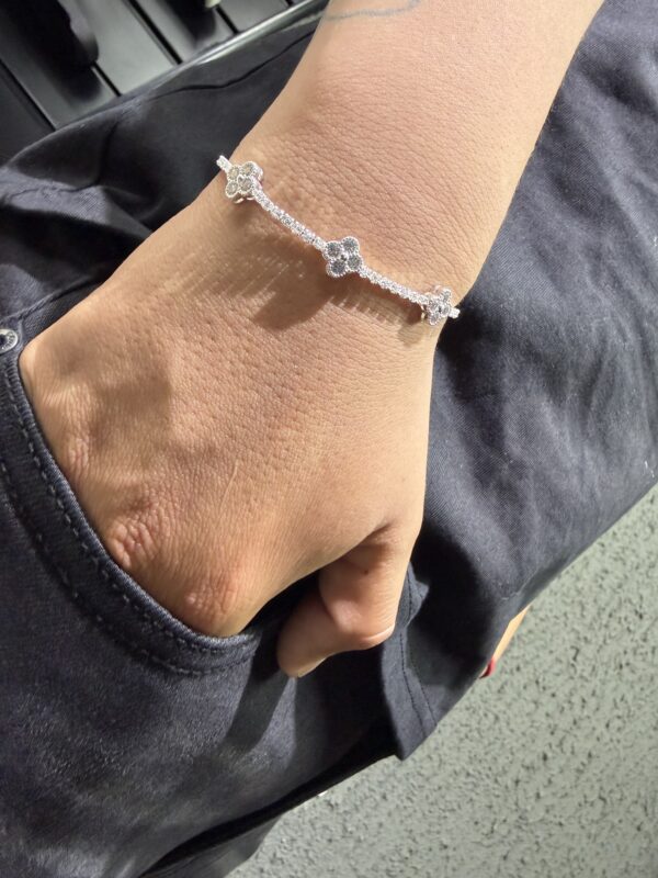 PULSERA VAN CLEEF FLOR CON ZIRCON PLATA 925 (5GR) 18CM