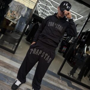 CONJUNTO TRAPSTAR 2 PIEZAS BLACK UNISEX