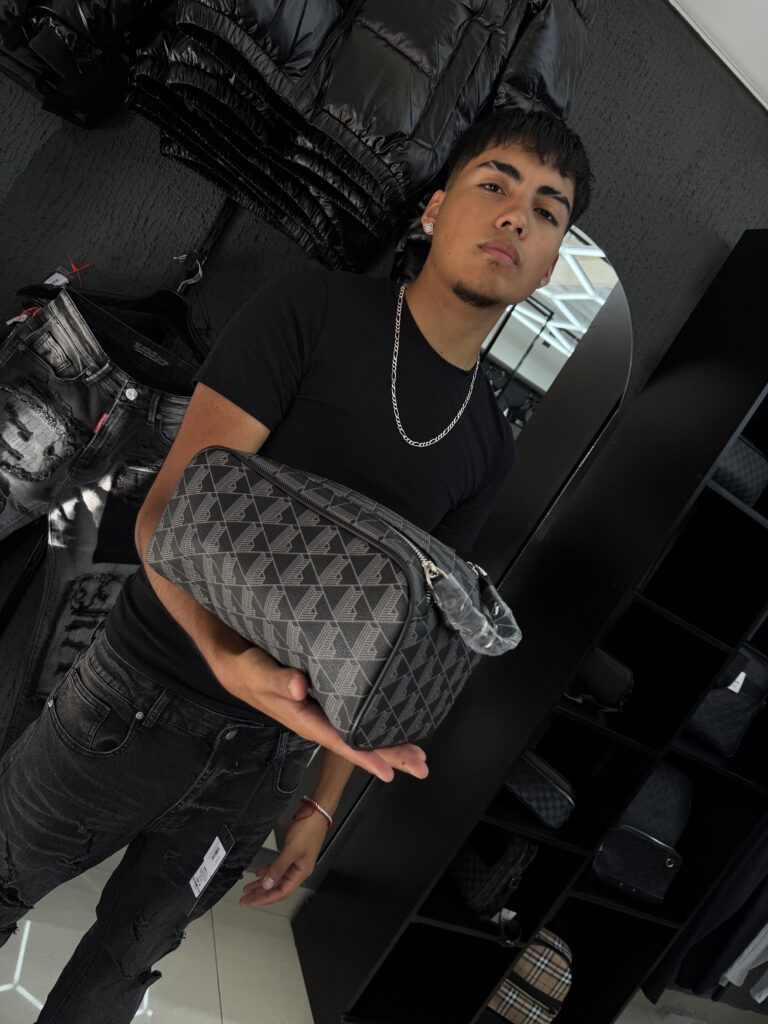 BOLSO DE MANO LCTE GRIS-BLACK 3273