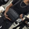 BOLSO LV CUADRO CON MONEDERO RELIEVE BLACK 6387