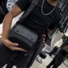 BOLSO CH RELIEVE CON MONEDERO BLACK 6387