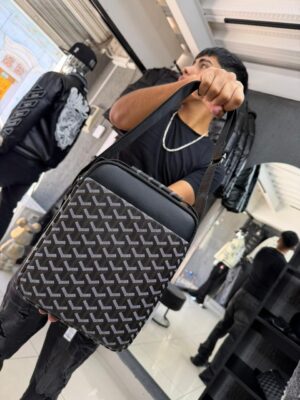WhatsApp Image 2026-04-11 at 8.04.36 PM(1) BOLSO LINEA CAFE-BLACK-BLANCO GRANDE 7201-3