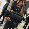 BOLSO CH RELIEVE CON MONEDERO NEGRO UNISEX 5368