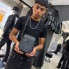 BOLSO LV RELIEVE CUADRO NEGRO PEQUEÑO 6385