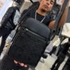 BOLSO CH RELIEVE NEGRO PEQUEÑO 6385