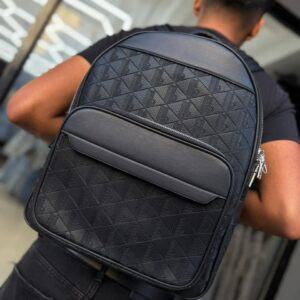 MOCHILA LCTE RELIEVE NEGRO 251210