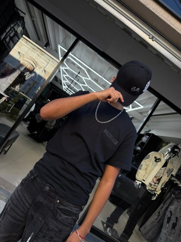 POLERA BALENCIAGA BLACK OVERSIZE JH98001
