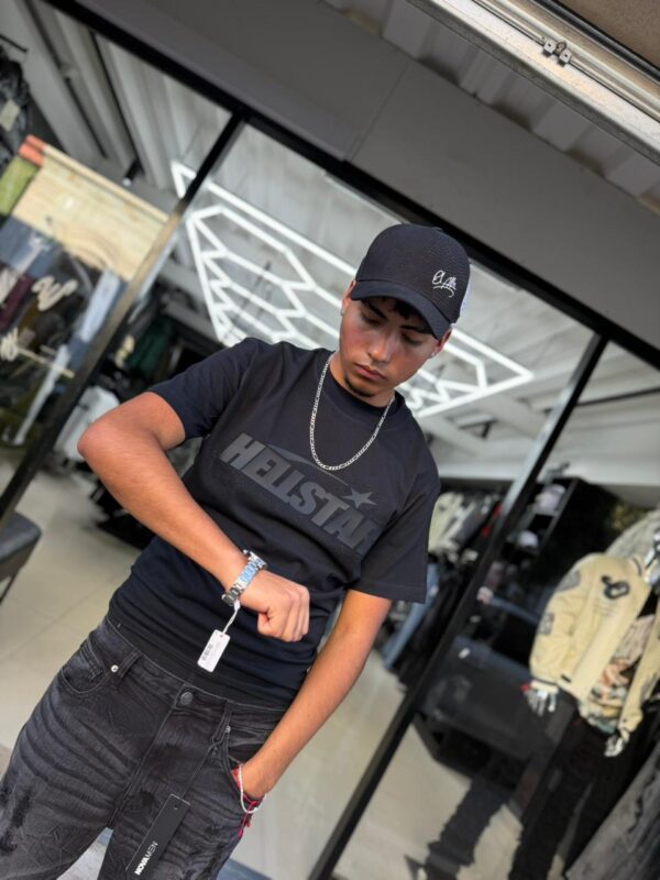 POLERA HELLSTAR BLACK BRILLO OVERSIZE JH98001