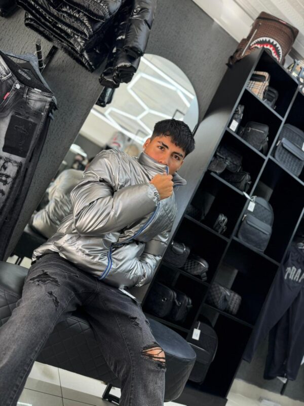 CHAQUETA GRIS BRILLANTE HD6109