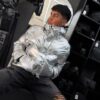 CHAQUETA GRIS BRILLANTE HOMBRE
