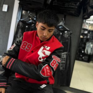 CHAQUETA ROJA HD6099