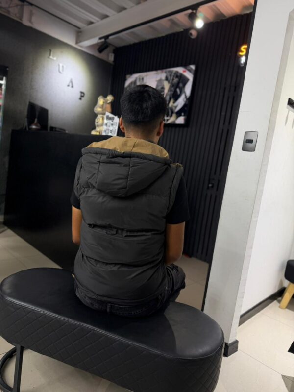 CHAQUETA BAEST ADE NEGRA / CAFE LF-3023
