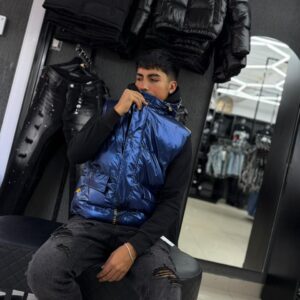 CHAQUETA SIN MANGA HUSTLA BLUE BRILLANTE 5703