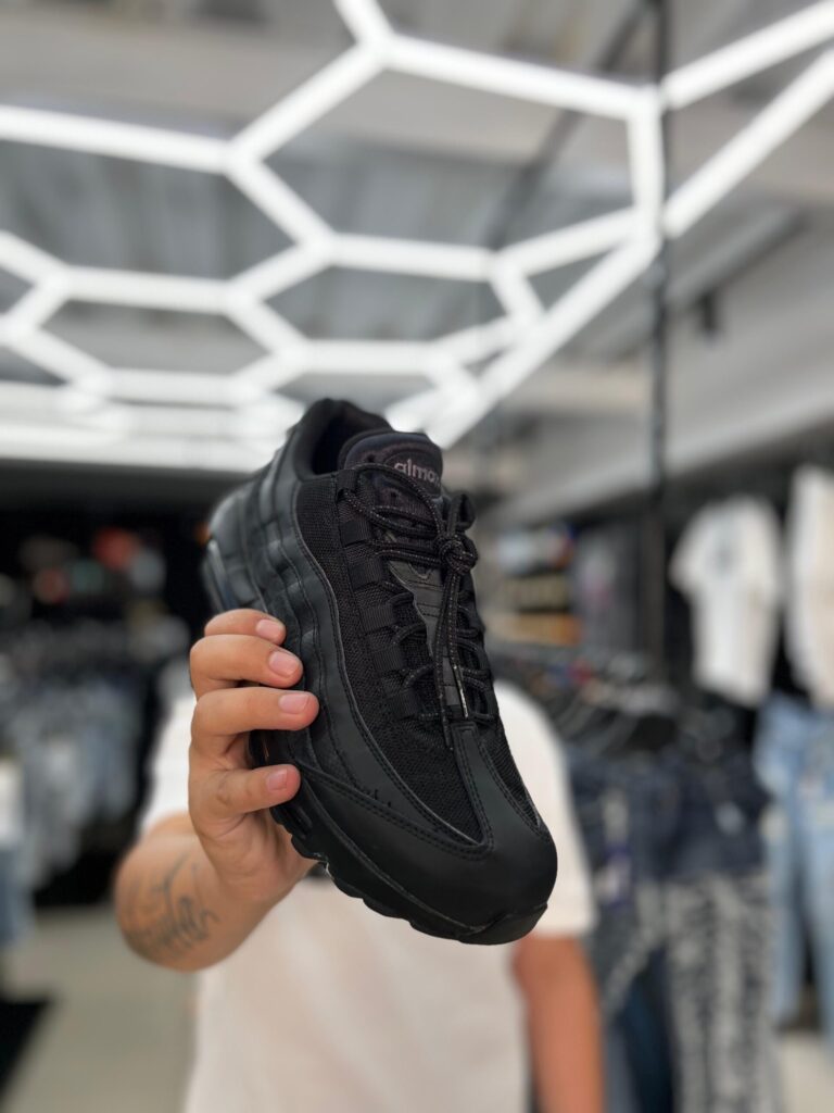 ZAPATILLA AIR MAX 95 BIG BUBBLE BLACK