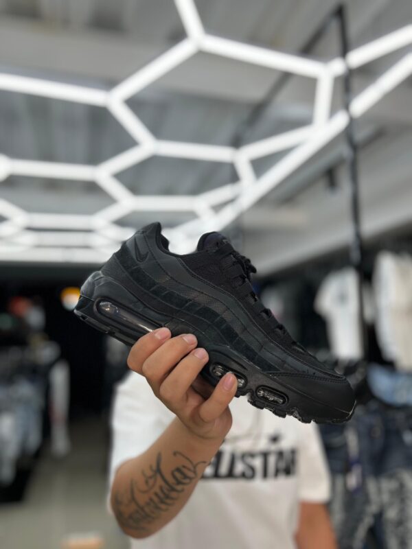 ZAPATILLA AIR MAX 95 BIG BUBBLE BLACK